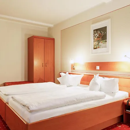 Eisenberger Hof Pensjonat 4*