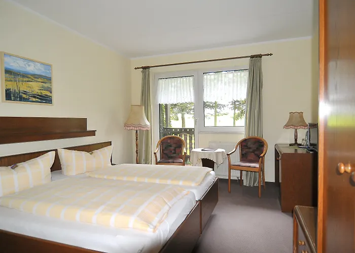 Πανσιόν Eisenberger Hof 4*