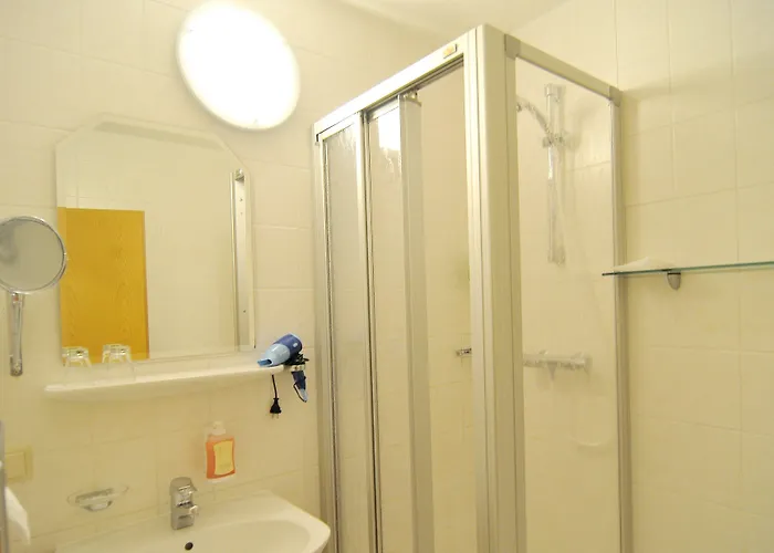 Πανσιόν Eisenberger Hof Moritzburg