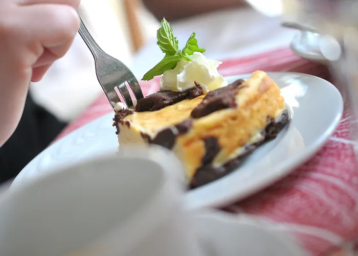 Πανσιόν Eisenberger Hof 4*